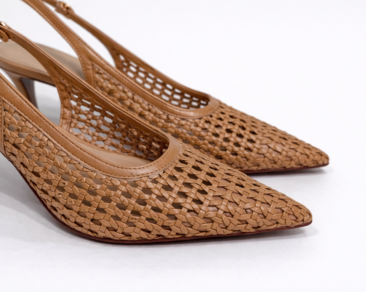 Zapatilla Karla Camel