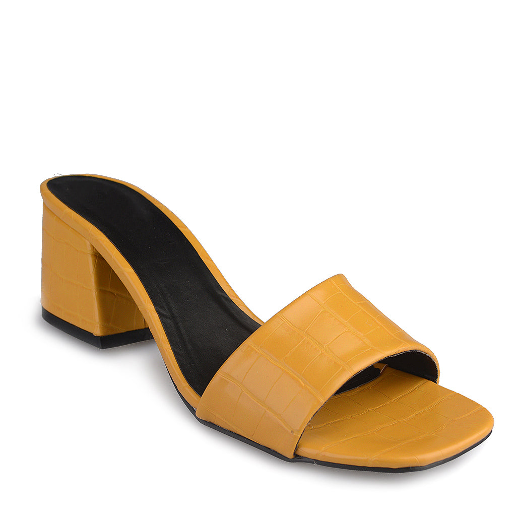 Zapatillas Betania Amarillo