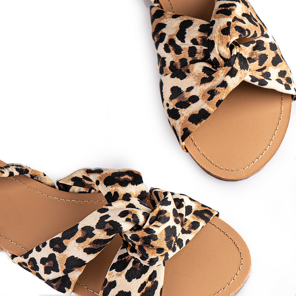 Sandalias Aide Leopardo