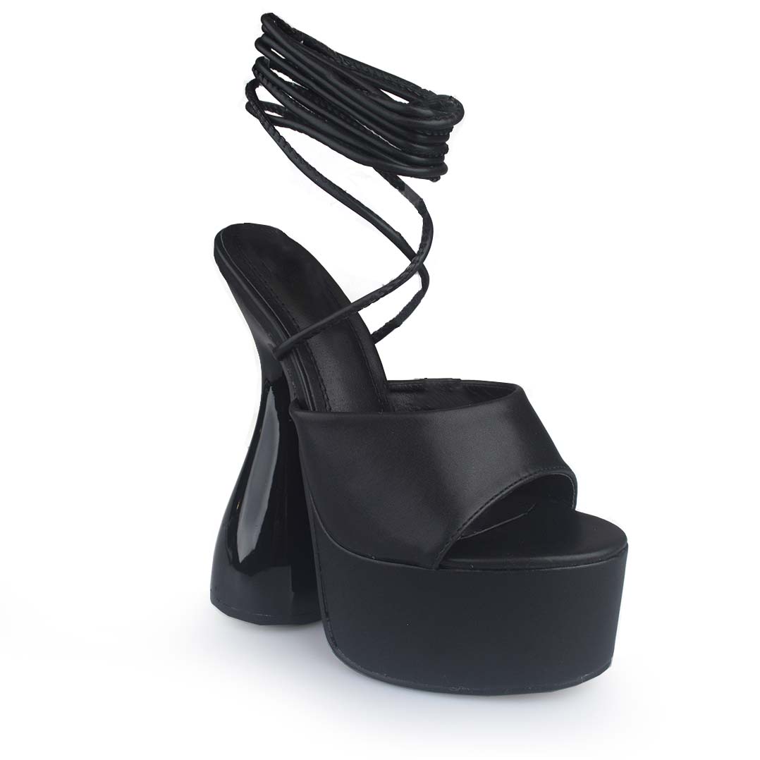 Plataforma Maritza Negro