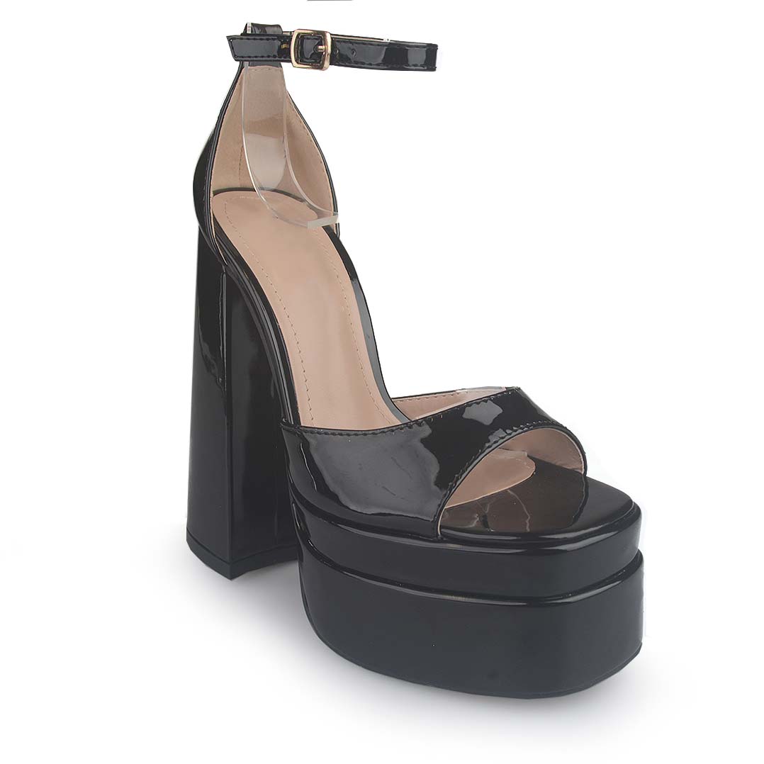 Plataforma Marisela Negro