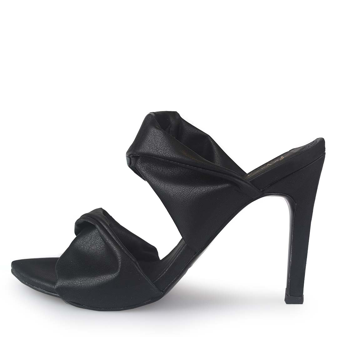Zapatilla Lisset Negro